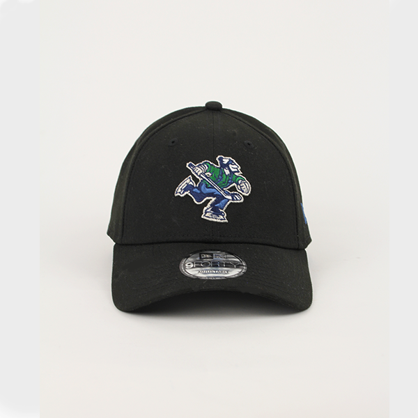 Johnny top canuck hat