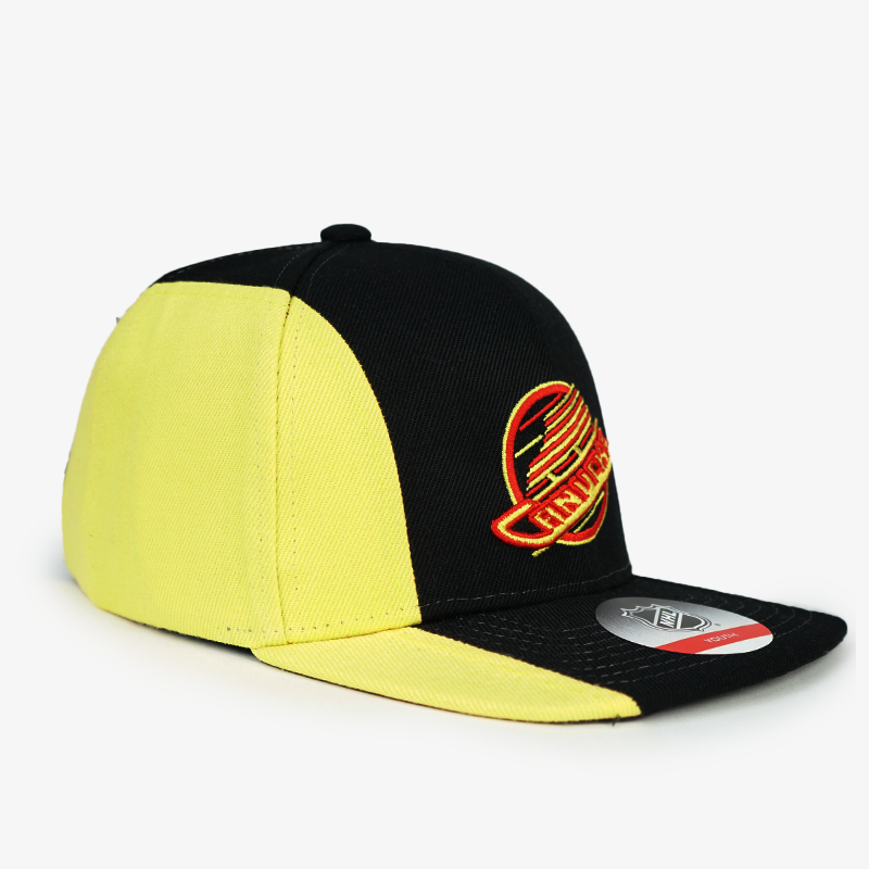Vancouver Canucks Outerstuff Kids Ace in Hols Skate Snapback