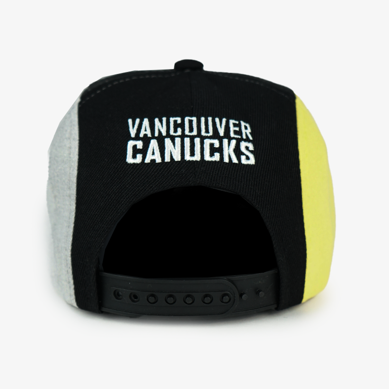 Vancouver Canucks Outerstuff Kids Ace in Hols Skate Snapback