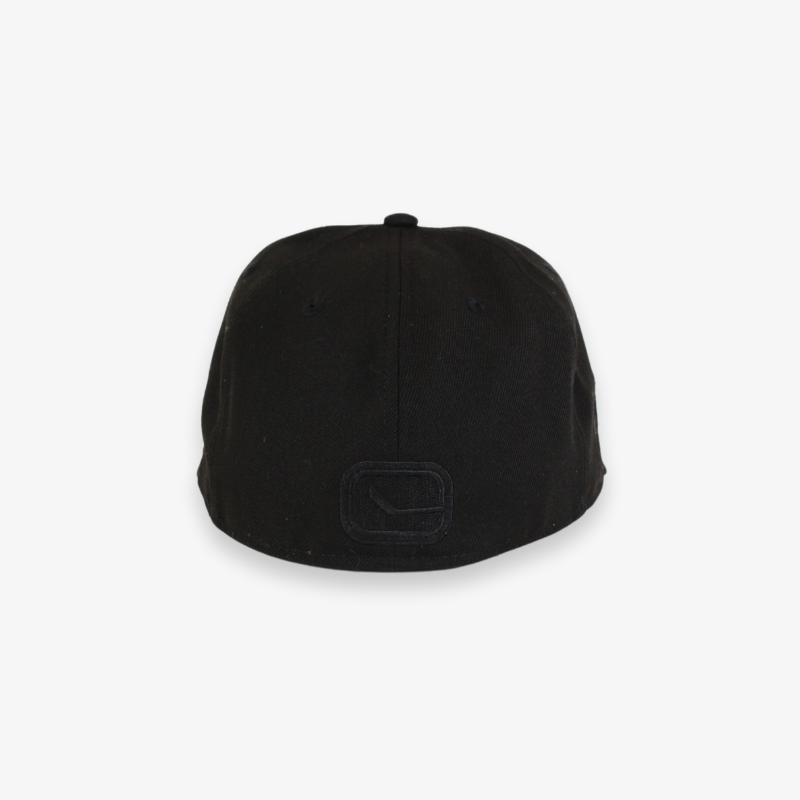 Fitted skate hats sales