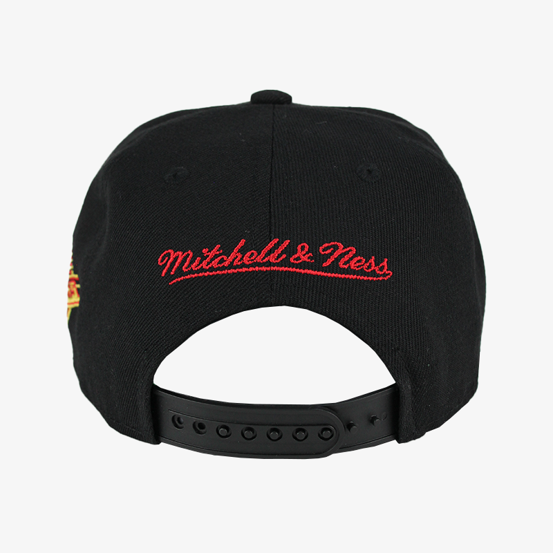Vancouver Canucks M&N Youth Side Skate Snapback