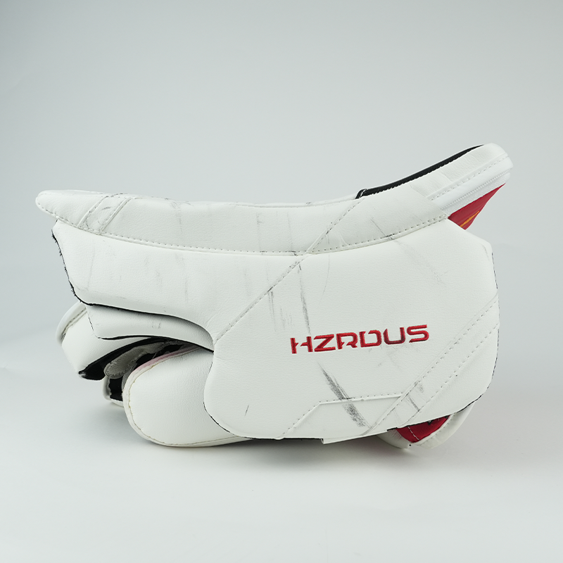 Artūrs Šilovs 'White Skate' Used True Hzrdus Catalyst Goalie Set