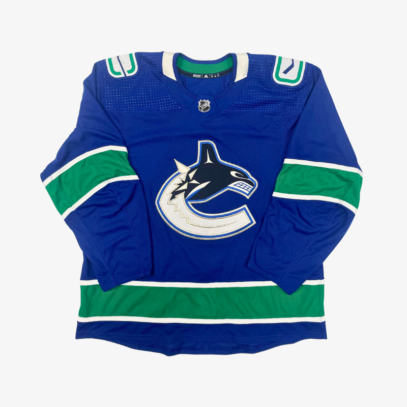 Canucks jersey deals canada
