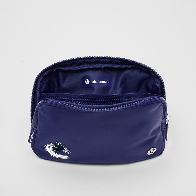 Vancouver Canucks x lululemon Everywhere Belt Bag