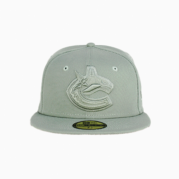 Green fitted hat on sale