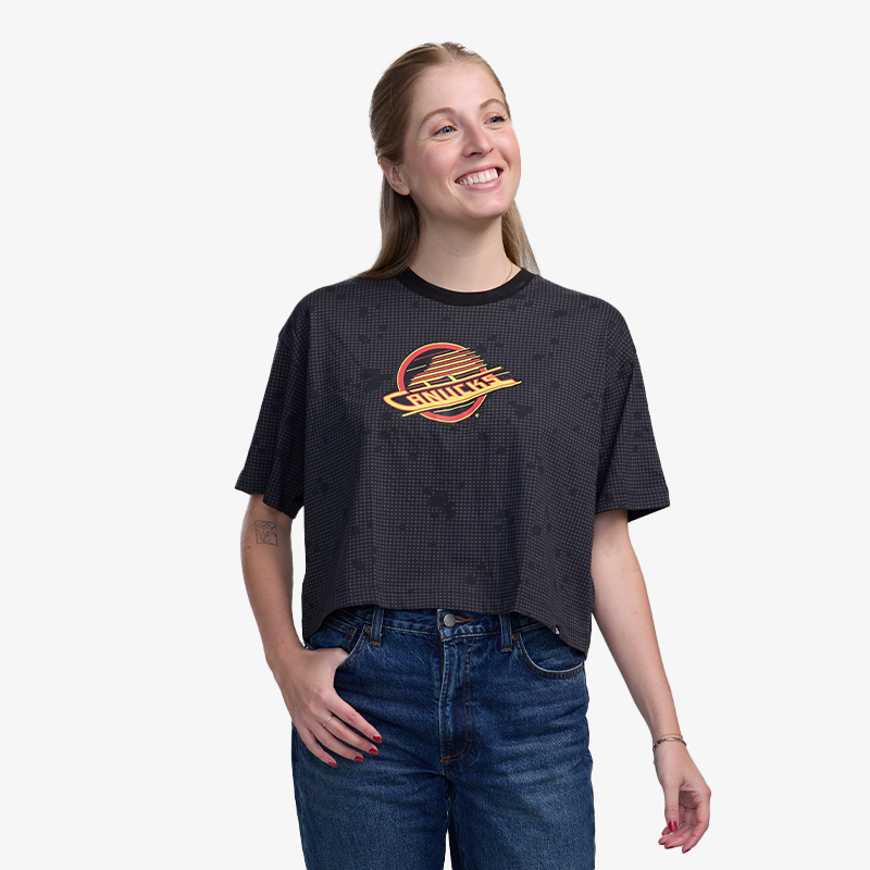 Vancouver Canucks New Era Women's Boxy Skate Crop T-shirt