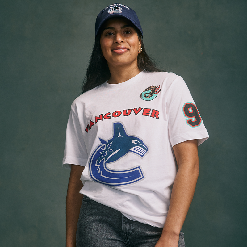 Vancouver Canucks X Grizzlies White Vintage Orca T-Shirt