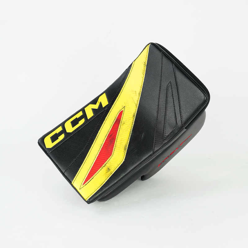 Thatcher Demko CCM Extreme Flex 7 Skate Used Goalie Set