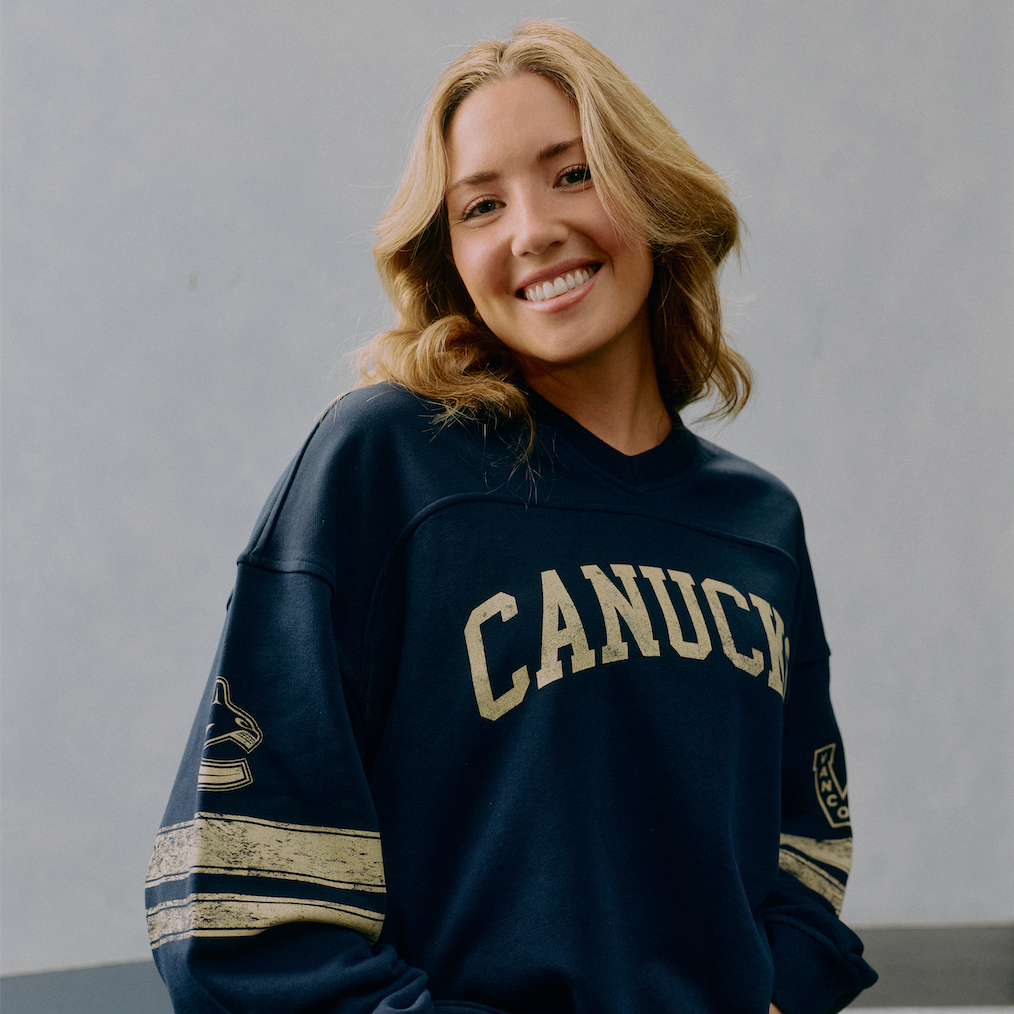 Vancouver Canucks Signature Collection Womens Heritage Crewneck