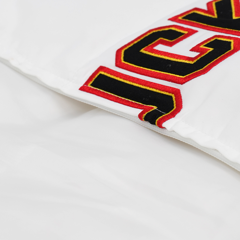 Vancouver Canucks Signature Collection Women Cropped Puffer