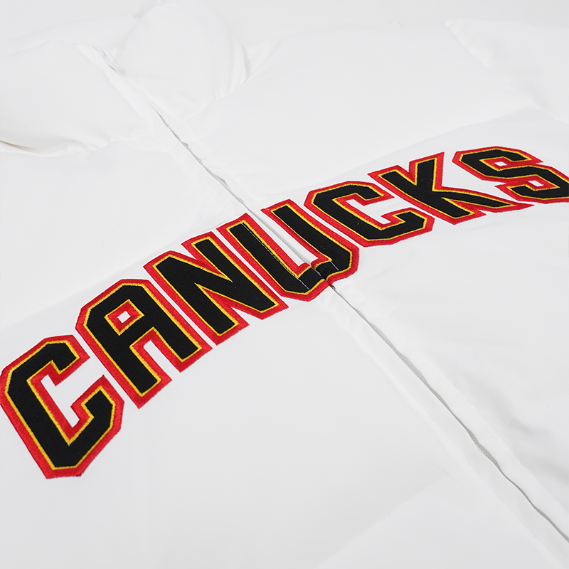 Vancouver Canucks Signature Collection Women Cropped Puffer