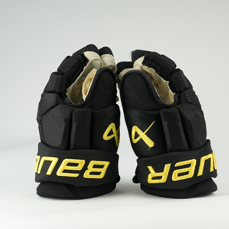 Jonathan Lekkerimäki Bauer Vapor Hyperlite Black Gloves