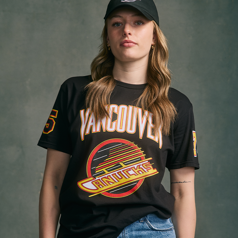 Vancouver Canucks X Grizzlies Black Vintage Skate T-Shirt